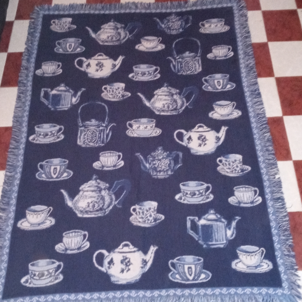 Vintage tea cup design wall decor